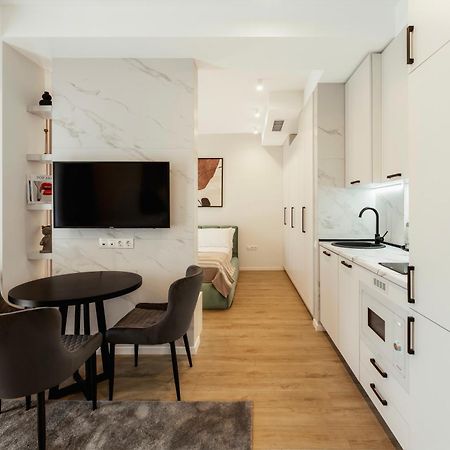 Solridge Aparthotel Tbilisi Esterno foto