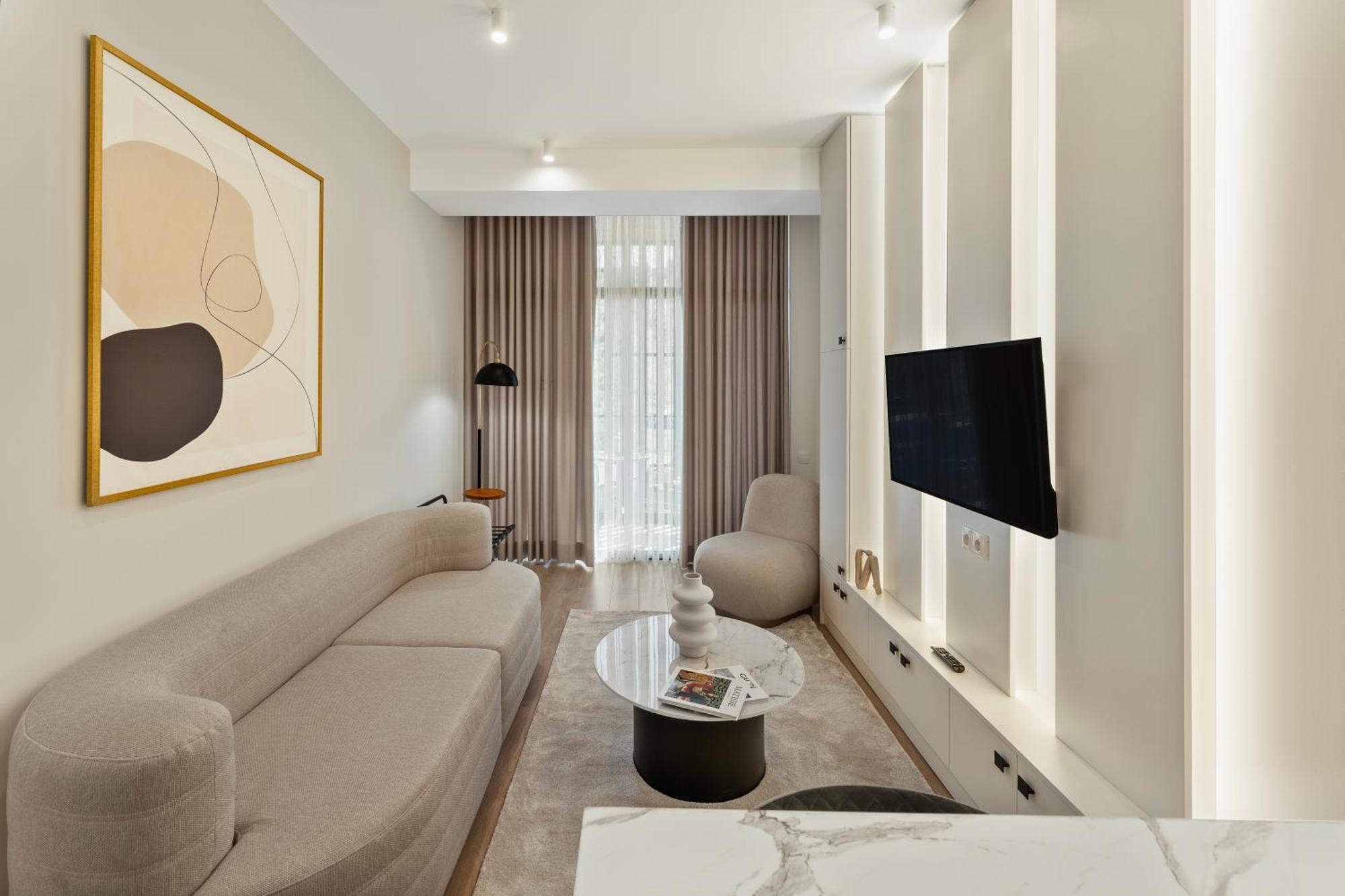 Solridge Aparthotel Tbilisi Esterno foto