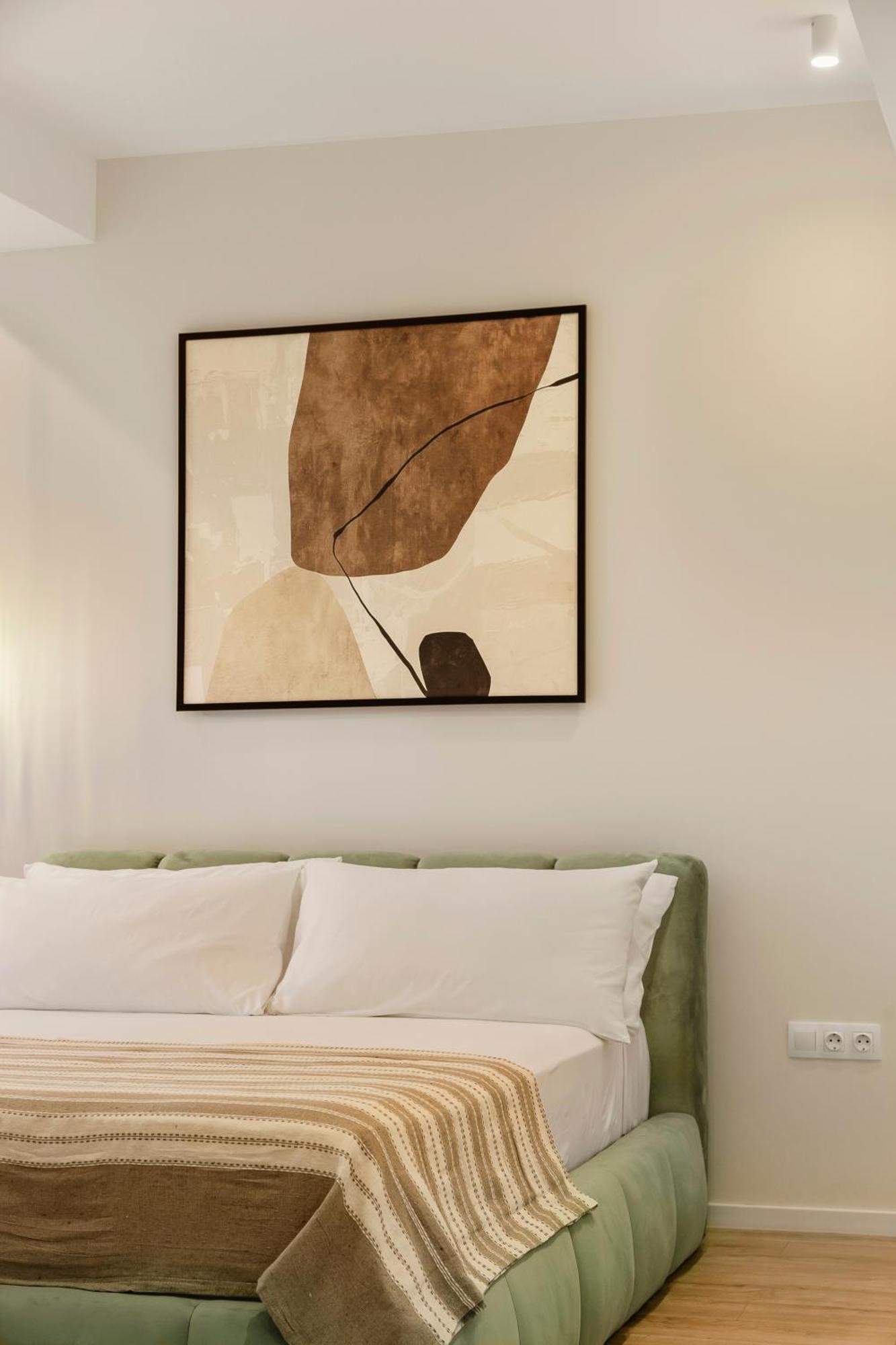 Solridge Aparthotel Tbilisi Esterno foto